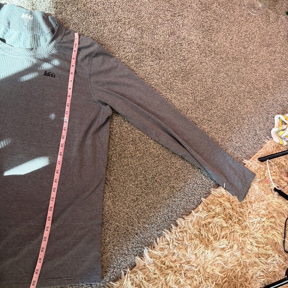 REI Long Sleeve Shirt Mens XL Grey Micro Stripe Raglan Crew Neck Hiking Gorpcore - Picture 8 of 11